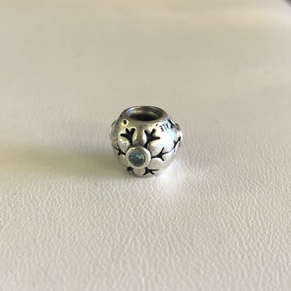 PandoraâALEâsnowflakeâblue AquamarineâcharmâSterlingâSilverâ925